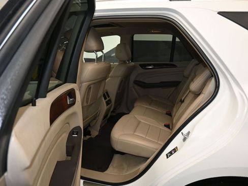 Used 2015 Mercedes-Benz ML 350 4MATIC image 35