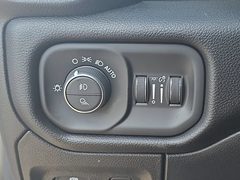 Certified 2026 RAM 1500 Laramie AWD/4WD image 25