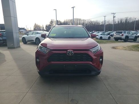Used 2019 Toyota RAV4 XLE image 2