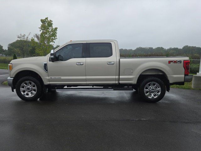 Used 2017 Ford F350 Lariat w/ Lariat Ultimate Package AWD/4WD image 13