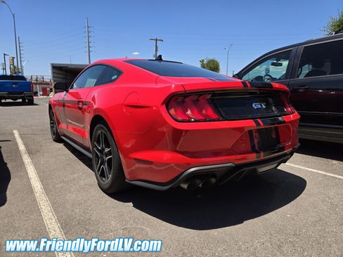 Used 2022 Ford Mustang GT Premium w/ Ford Safe & Smart Package RWD image 2