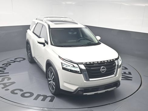 Used 2023 Nissan Pathfinder Platinum AWD/4WD image 32