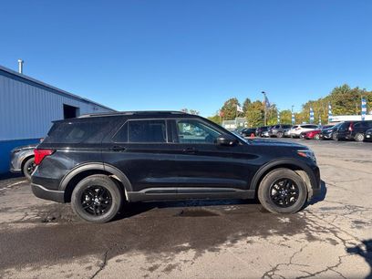 Used 2025 Ford Explorer Active
