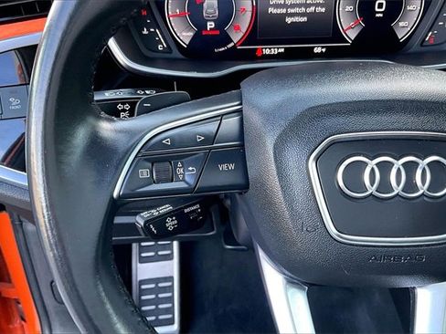 Used 2019 Audi Q3 2.0T Prestige w/ Prestige Package image 18