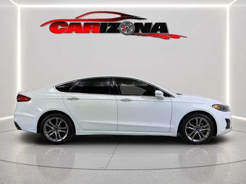 Used 2019 Ford Fusion SEL FWD image 4
