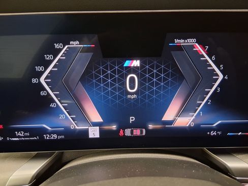 New 2026 BMW 740i w/ Premium Package image 17