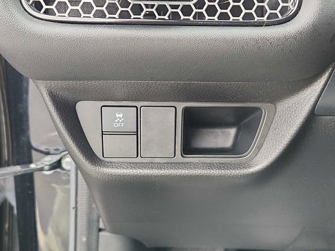 Certified 2023 Honda HR-V Sport image 22