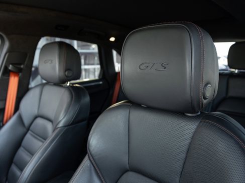 Used 2022 Porsche Macan GTS image 23