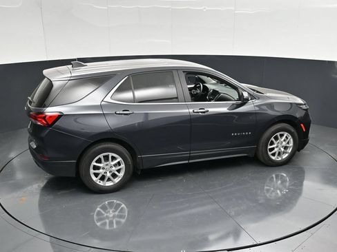 Used 2022 Chevrolet Equinox LT FWD image 36