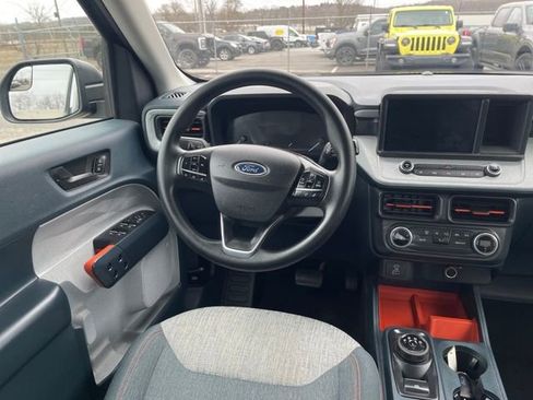 Used 2022 Ford Maverick XLT image 13