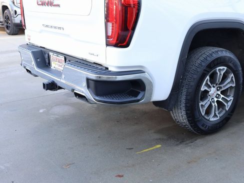 Certified 2020 GMC Sierra 1500 SLT w/ Driver Alert Package I image 32