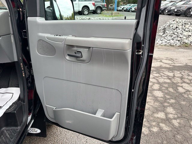 Used 2008 Ford E-250 and Econoline 250 RWD image 15