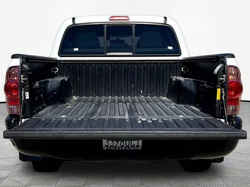 Used 2013 Toyota Tacoma 2WD Double Cab w/ Convenience Pkg image 7