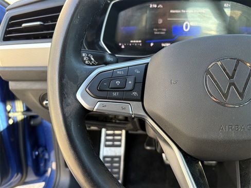 Used 2024 Volkswagen Jetta Sport image 16