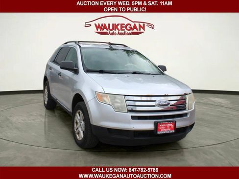 Used 2010 Ford Edge SE FWD image 3
