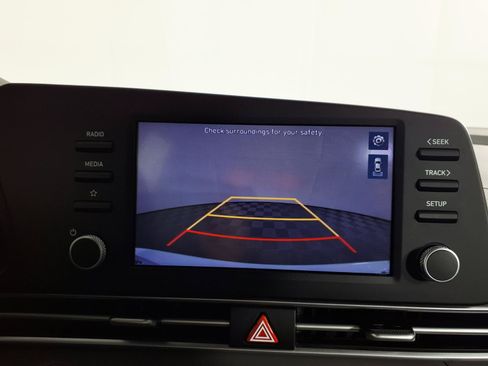 Certified 2023 Hyundai Elantra Blue FWD image 19
