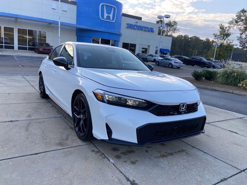 New 2026 Honda Civic Sport image 2