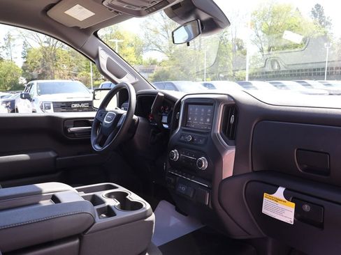 New 2026 GMC Sierra 1500 Pro w/ Pro Value Package AWD/4WD image 31