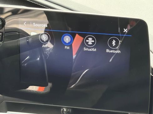 Used 2021 Chevrolet Corvette 2LT w/ Z51 Performance Package image 19