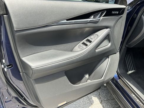 Used 2025 INFINITI QX60 Pure w/ Cargo Package FWD image 8