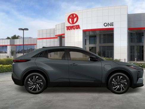 New 2026 Toyota C-HR AWD/4WD image 15