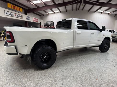 Used 2024 RAM 3500 Laramie w/ Night Edition AWD/4WD image 8