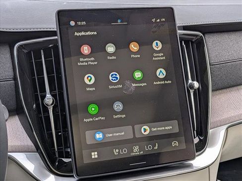 New 2026 Volvo XC90 T8 Ultra image 13