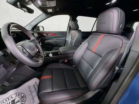 New 2026 Chevrolet Traverse RS w/ LPO, Floor Liner Package AWD/4WD image 11