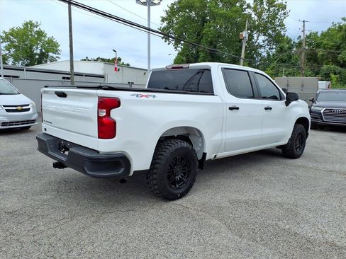 Used 2023 Chevrolet Silverado 1500 W/T w/ WT Value Package AWD/4WD image 3