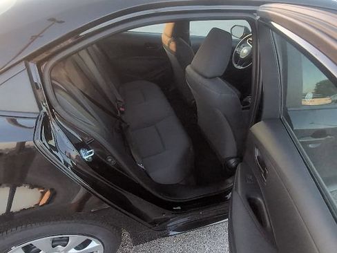 Used 2026 Toyota Corolla LE FWD image 4