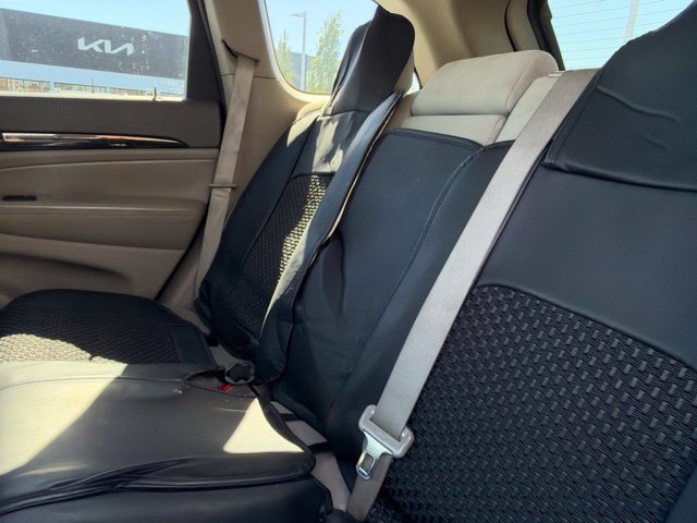 Used 2011 Jeep Grand Cherokee Laredo AWD/4WD image 25