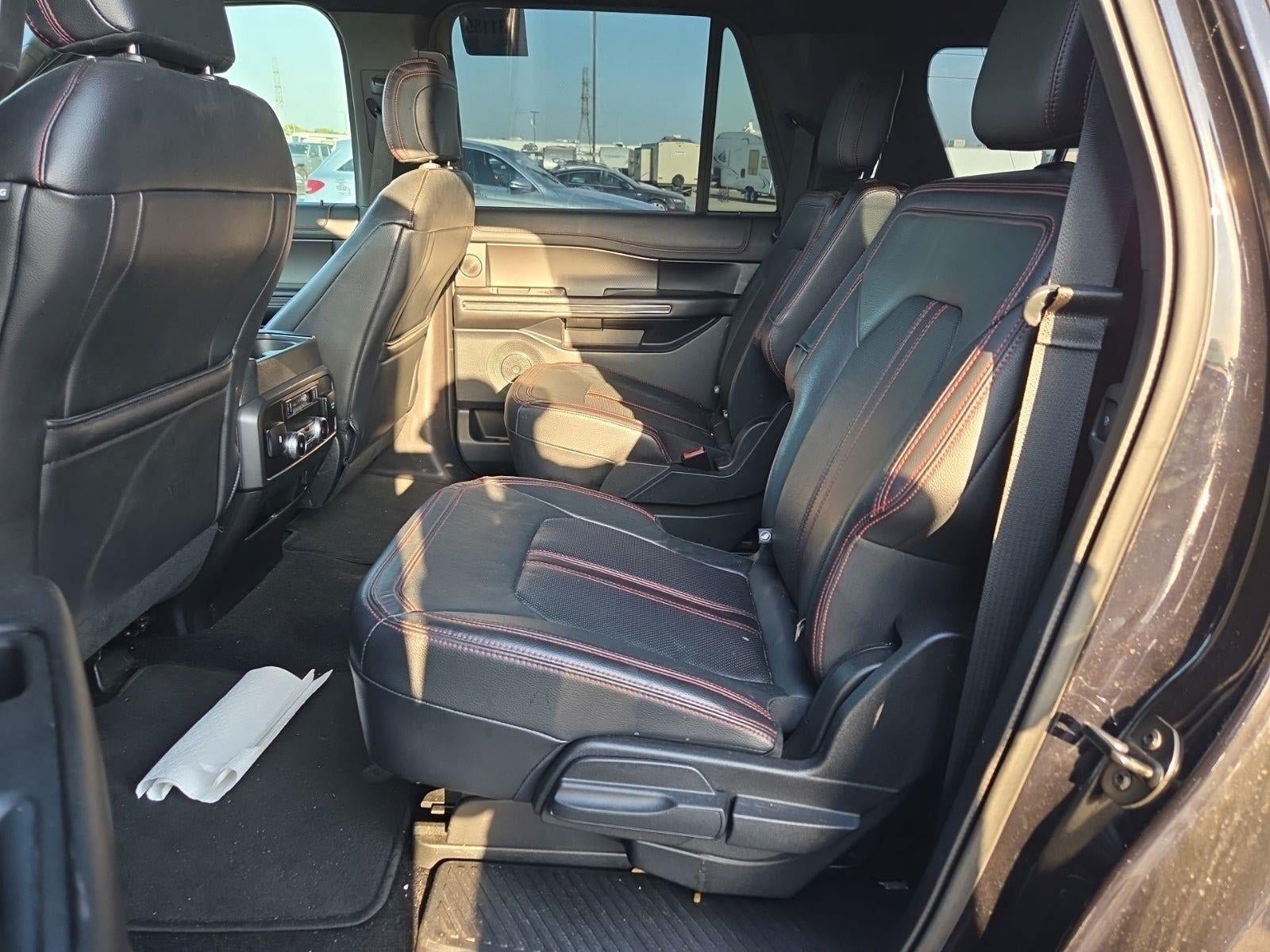 Used 2019 Ford Expedition Max Limited w/ Equipment Group 303A RWD image 6