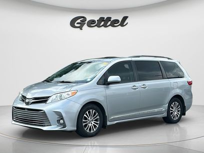 Used 2020 Toyota Sienna XLE