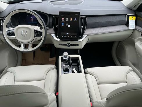 New 2026 Volvo XC90 T8 Ultra w/ Protection Package Premier AWD/4WD image 23