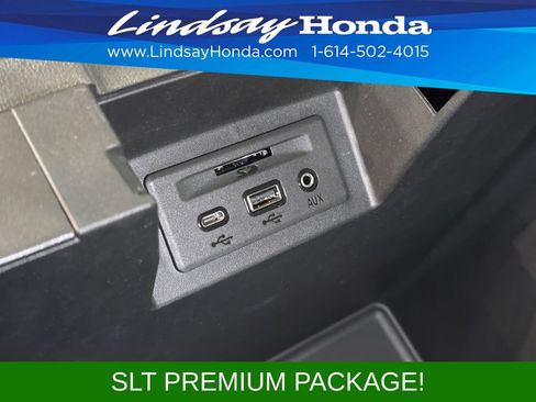 Used 2019 GMC Sierra 1500 SLT w/ SLT Premium Package AWD/4WD image 21