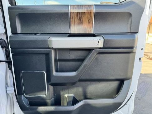 Used 2020 Ford F150 Lariat image 22