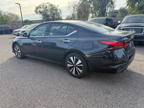 Certified 2019 Nissan Altima 2.5 SV image 7