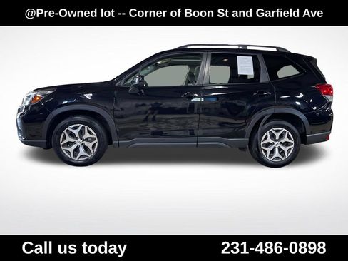 Used 2021 Subaru Forester Premium w/ Popular Package #1 AWD/4WD image 2