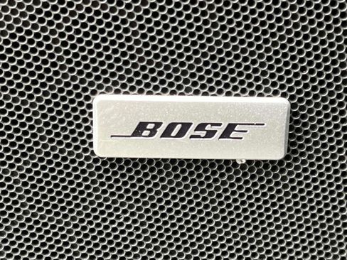 Used 2023 Chevrolet Suburban Premier image 33