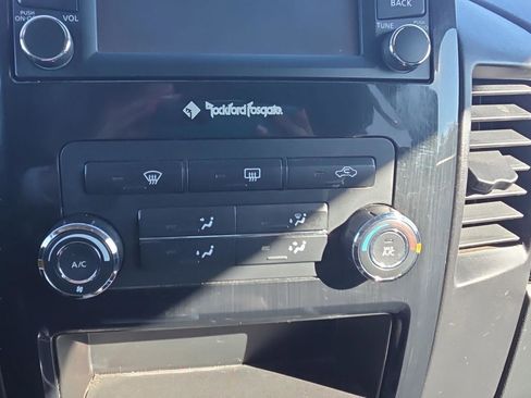 Used 2015 Nissan Titan SV w/ SV Value Truck Package image 23