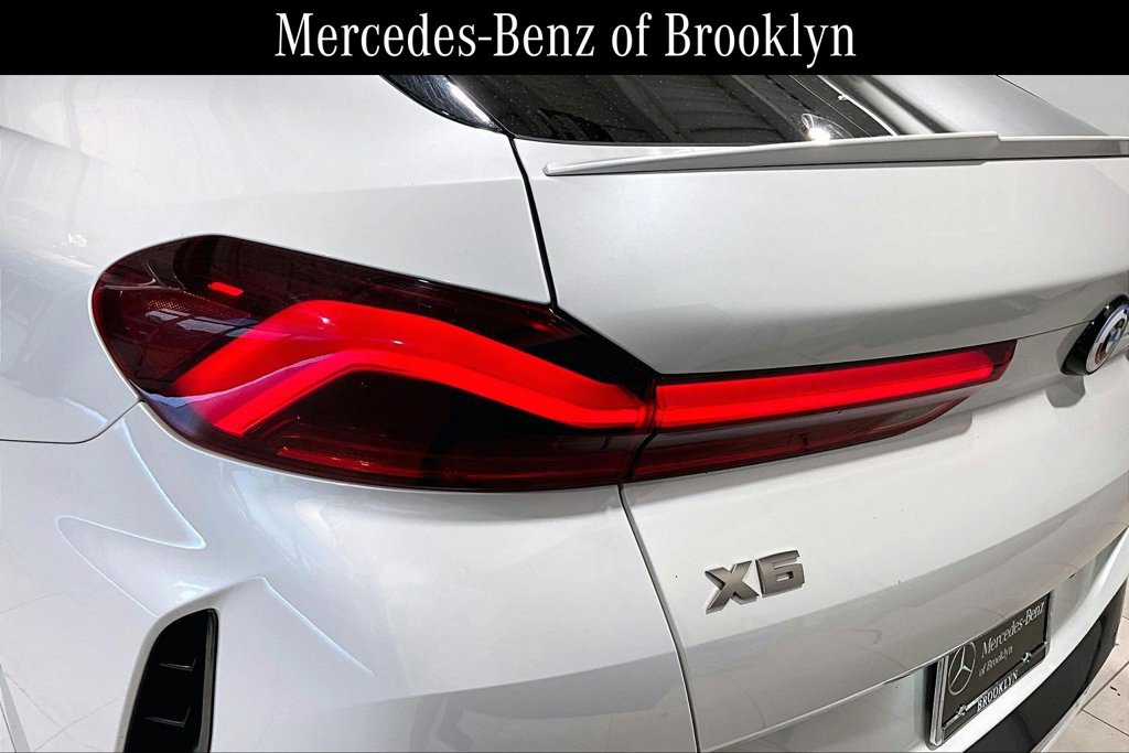 Used 2023 BMW X6 M50i w/ Executive Package AWD/4WD image 28