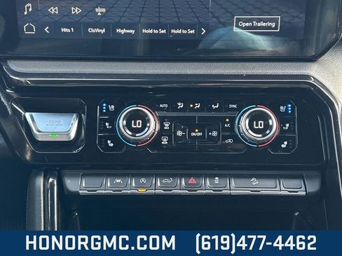 Used 2022 GMC Sierra 1500 AT4 image 33