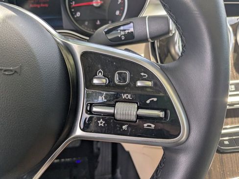 Certified 2022 Mercedes-Benz GLC 300 w/ Premium Package Lite image 12