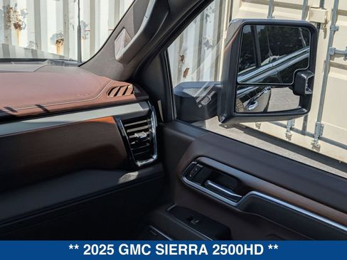 Used 2025 GMC Sierra 2500 Denali w/ Denali Reserve Package image 18