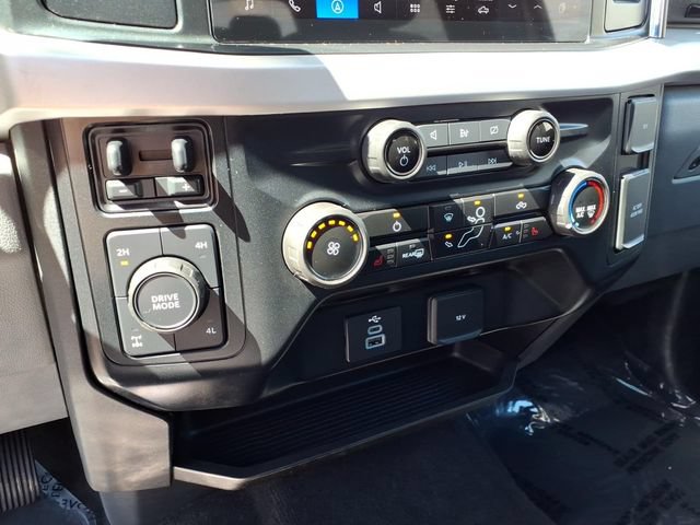 Used 2023 Ford F250 XLT w/ XLT Premium Package AWD/4WD image 25