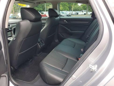 Used 2022 Honda Accord EX-L image 12