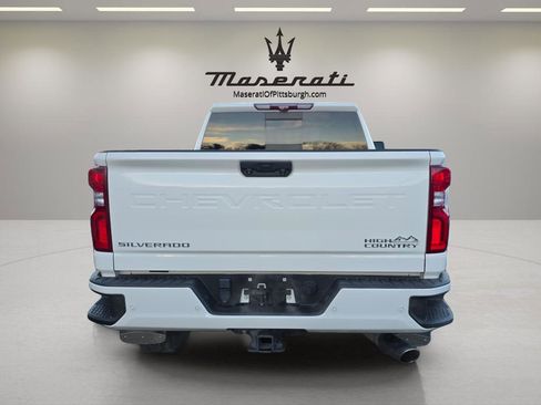 Used 2023 Chevrolet Silverado 2500 High Country w/ Z71 Off-Road Package image 6