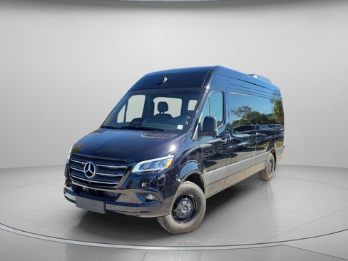 New 2026 Mercedes-Benz Sprinter 2500 image 2