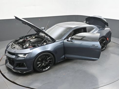 Used 2021 Chevrolet Camaro ZL1 w/ LPO, ZL1 Protection Package RWD image 48