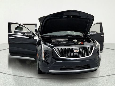 Certified 2023 Cadillac XT4 Premium Luxury w/ Cold Weather Package AWD/4WD image 15